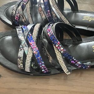 Beautiful Thalia soli sandals